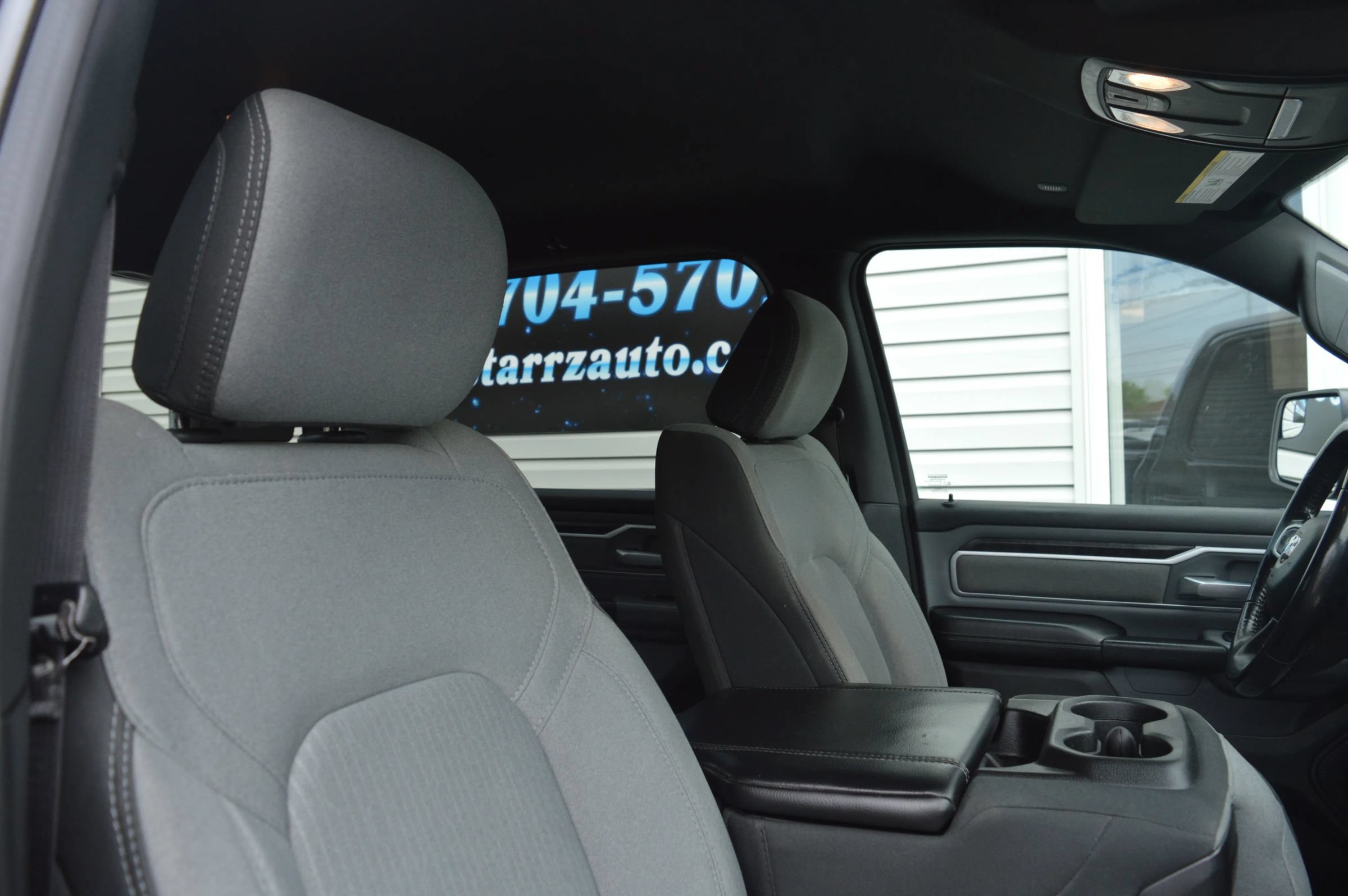 Used 2022 RAM 1500 Big Horn AWD/4WD image 19