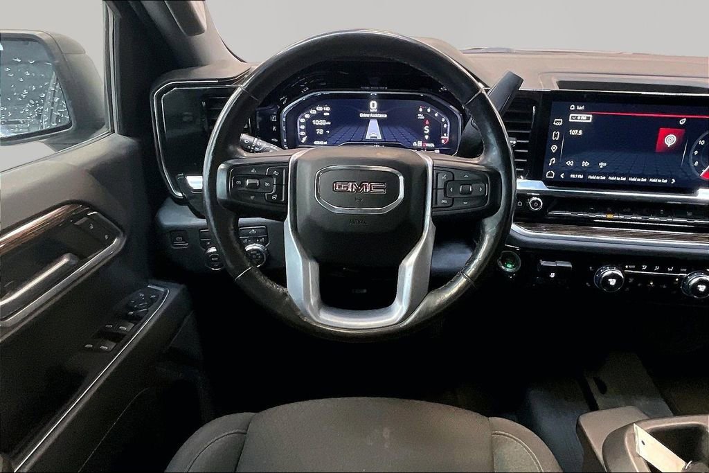 Used 2022 GMC Sierra 1500 Elevation w/ LPO, Elevation Black Package AWD/4WD image 10
