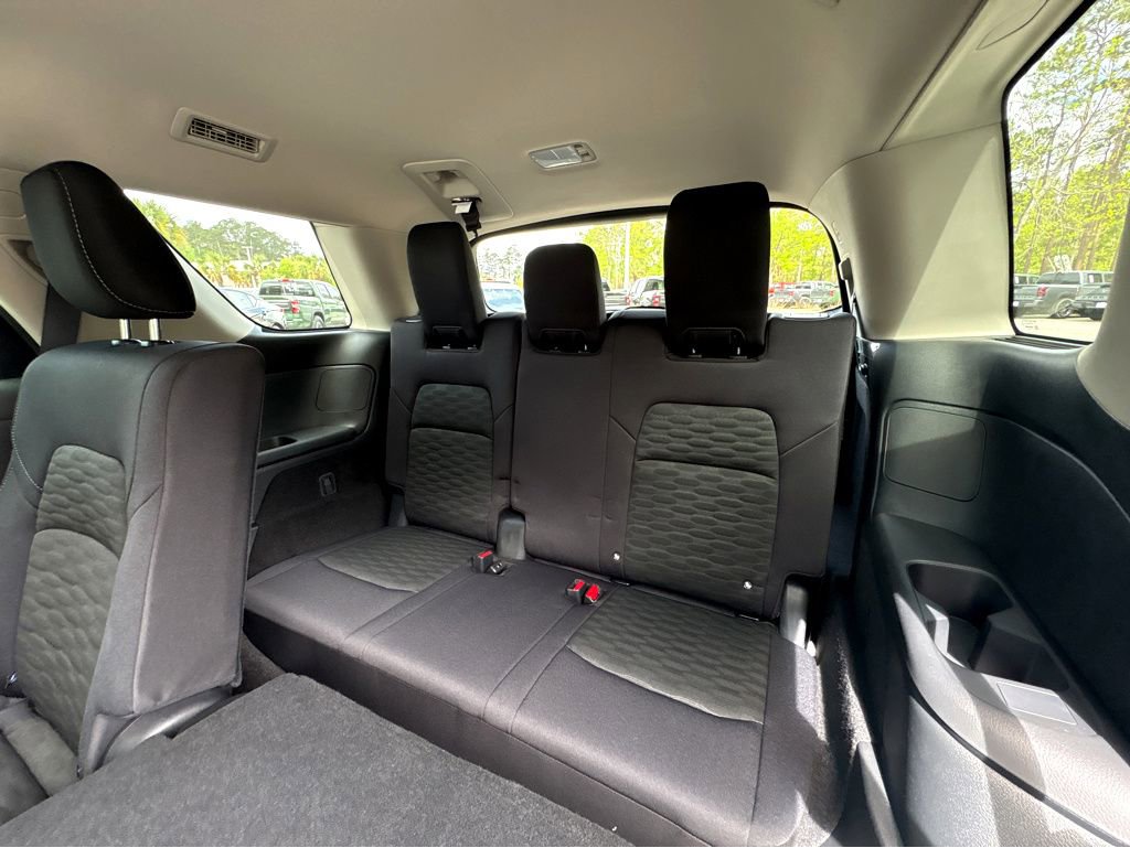 New 2026 Nissan Pathfinder SV FWD image 38