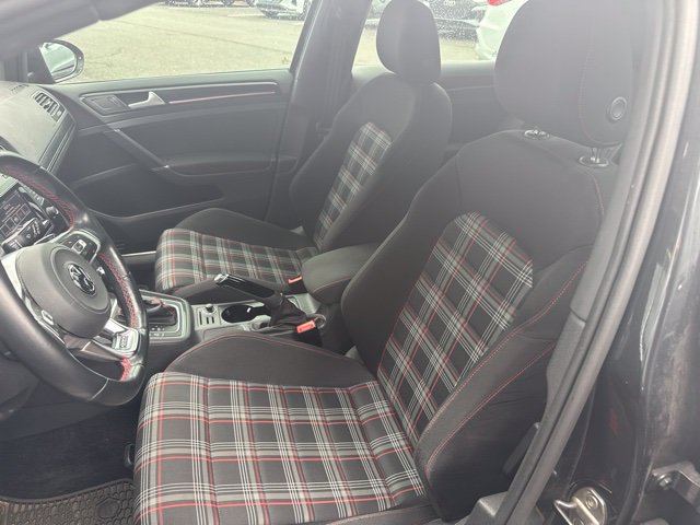 Used 2015 Volkswagen GTI S FWD image 9