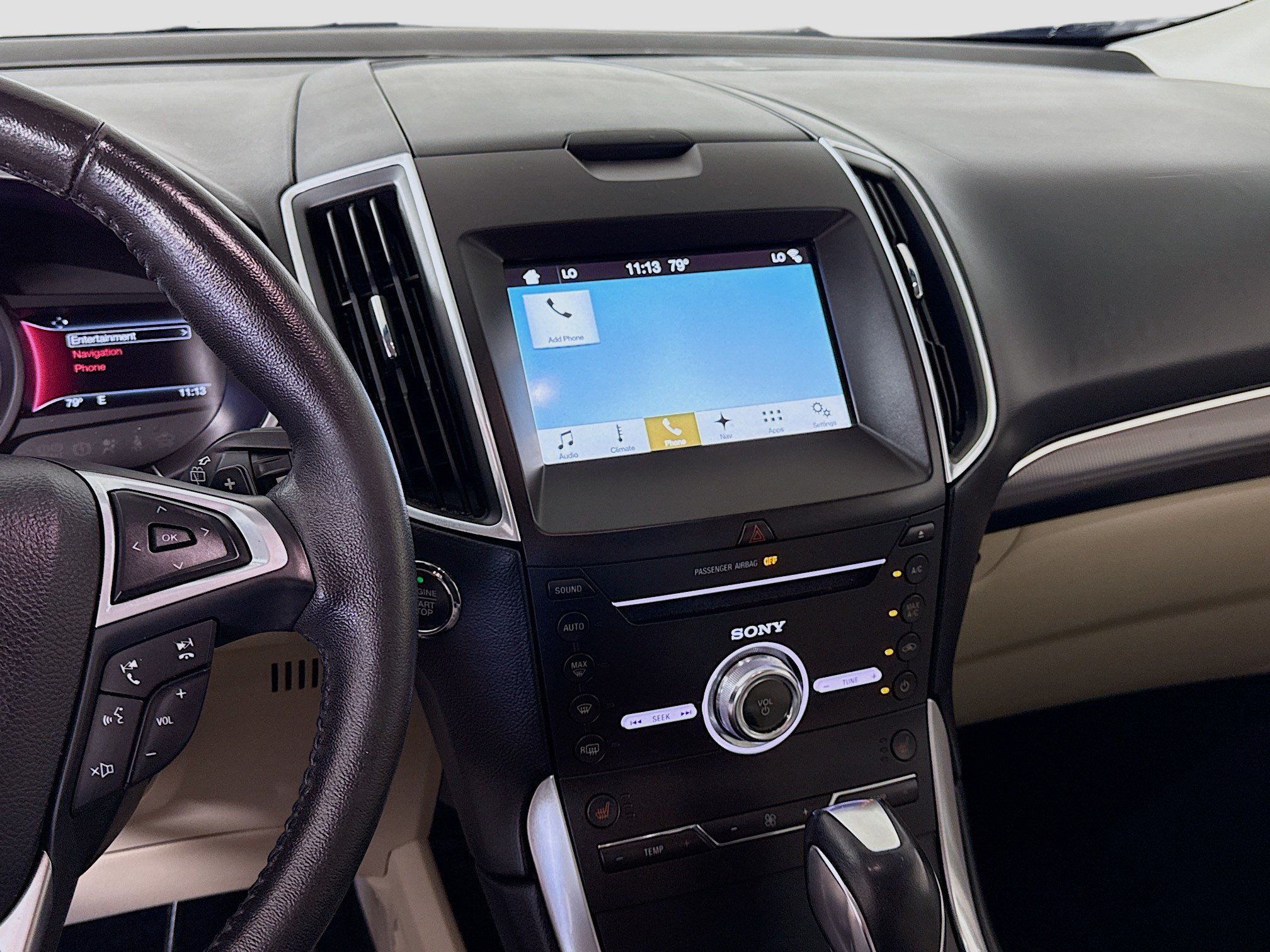 Used 2017 Ford Edge Titanium w/ Technology Package FWD image 18