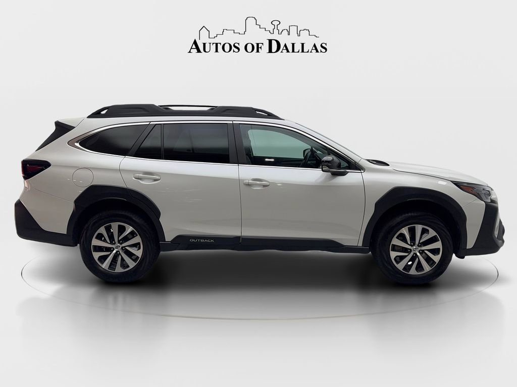 Used 2025 Subaru Outback Premium AWD/4WD image 10
