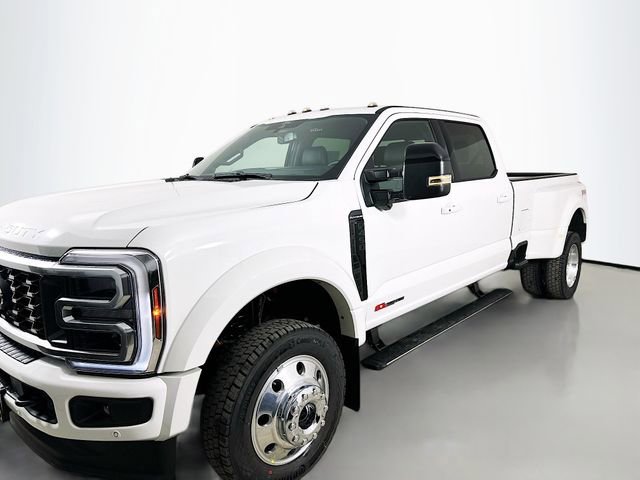 New 2026 Ford F450 Platinum w/ FX4 Off-Road Package AWD/4WD image 3