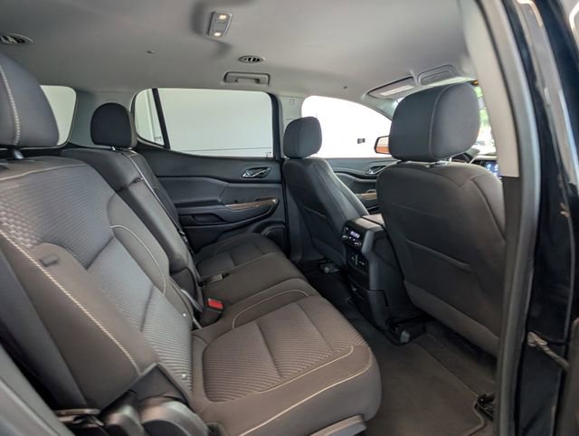 Certified 2023 GMC Acadia SLE w/ Driver Convenience Package image 13