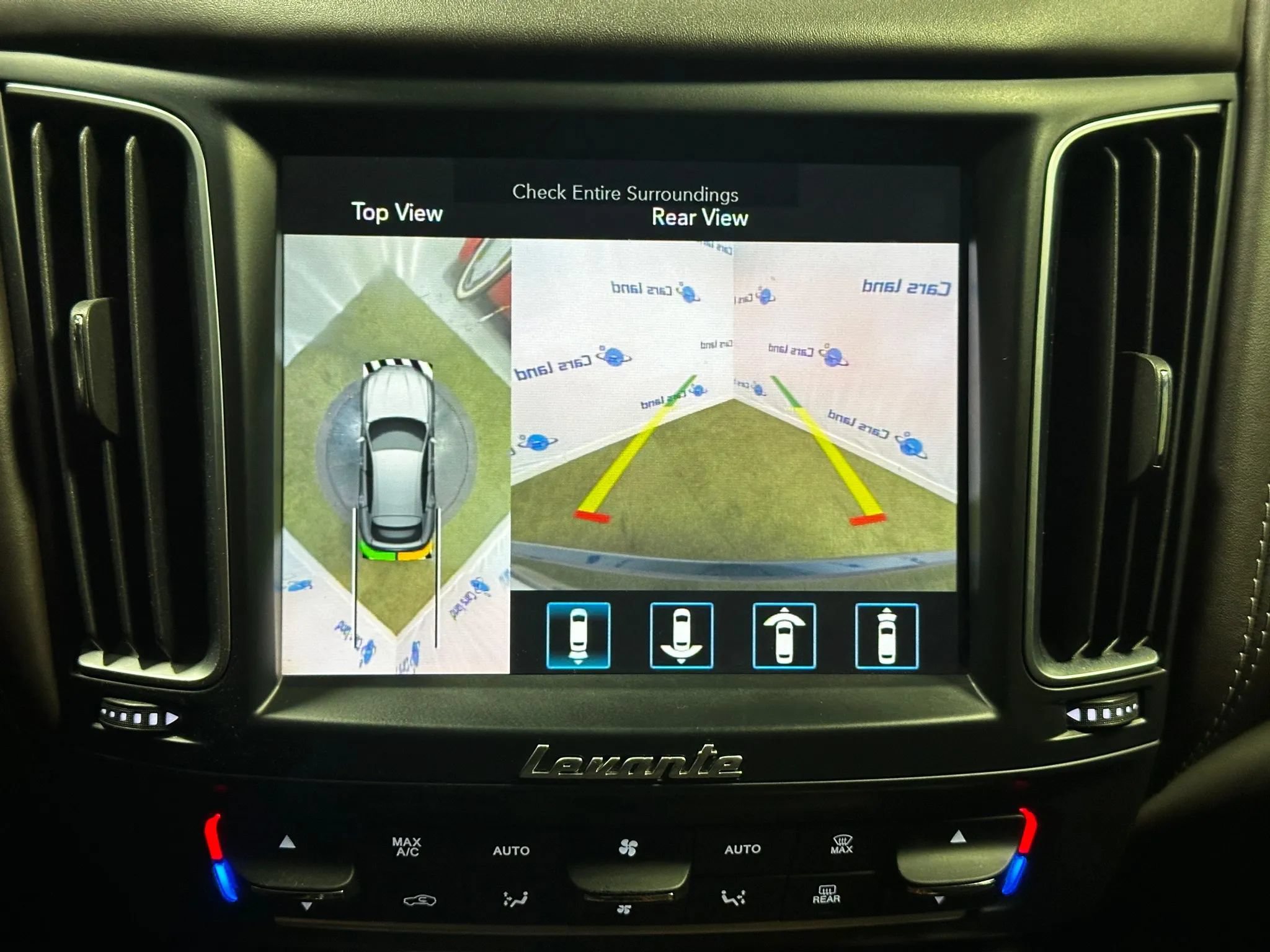 Used 2019 Maserati Levante GranLusso AWD/4WD image 50