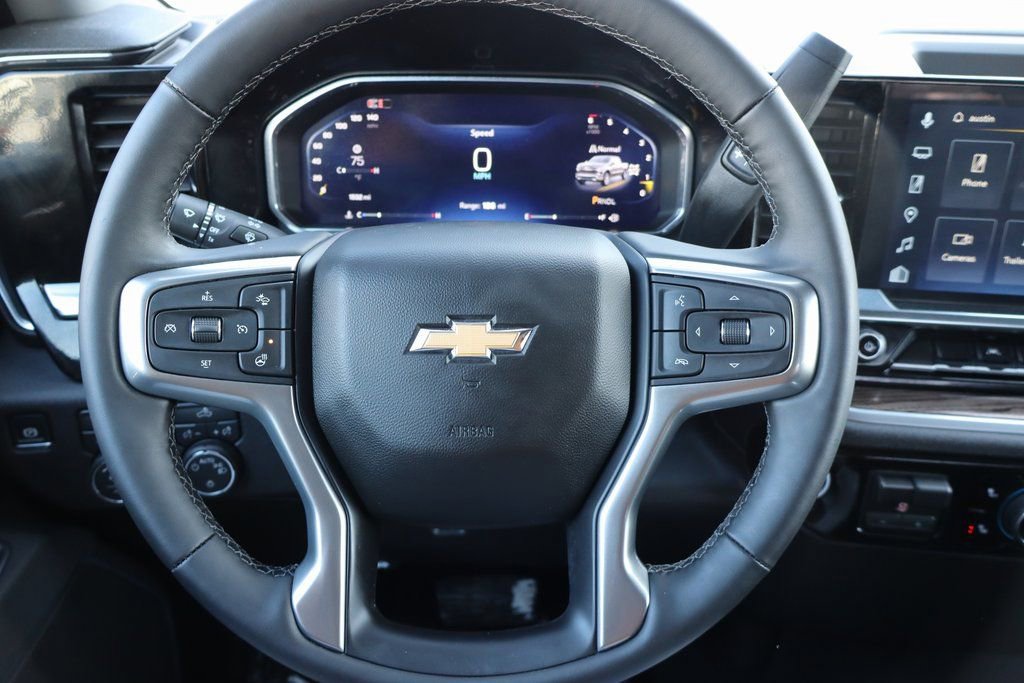 Used 2026 Chevrolet Silverado 1500 LT AWD/4WD image 6