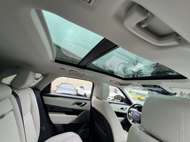 Used 2020 Land Rover Range Rover Velar R-Dynamic S image 35