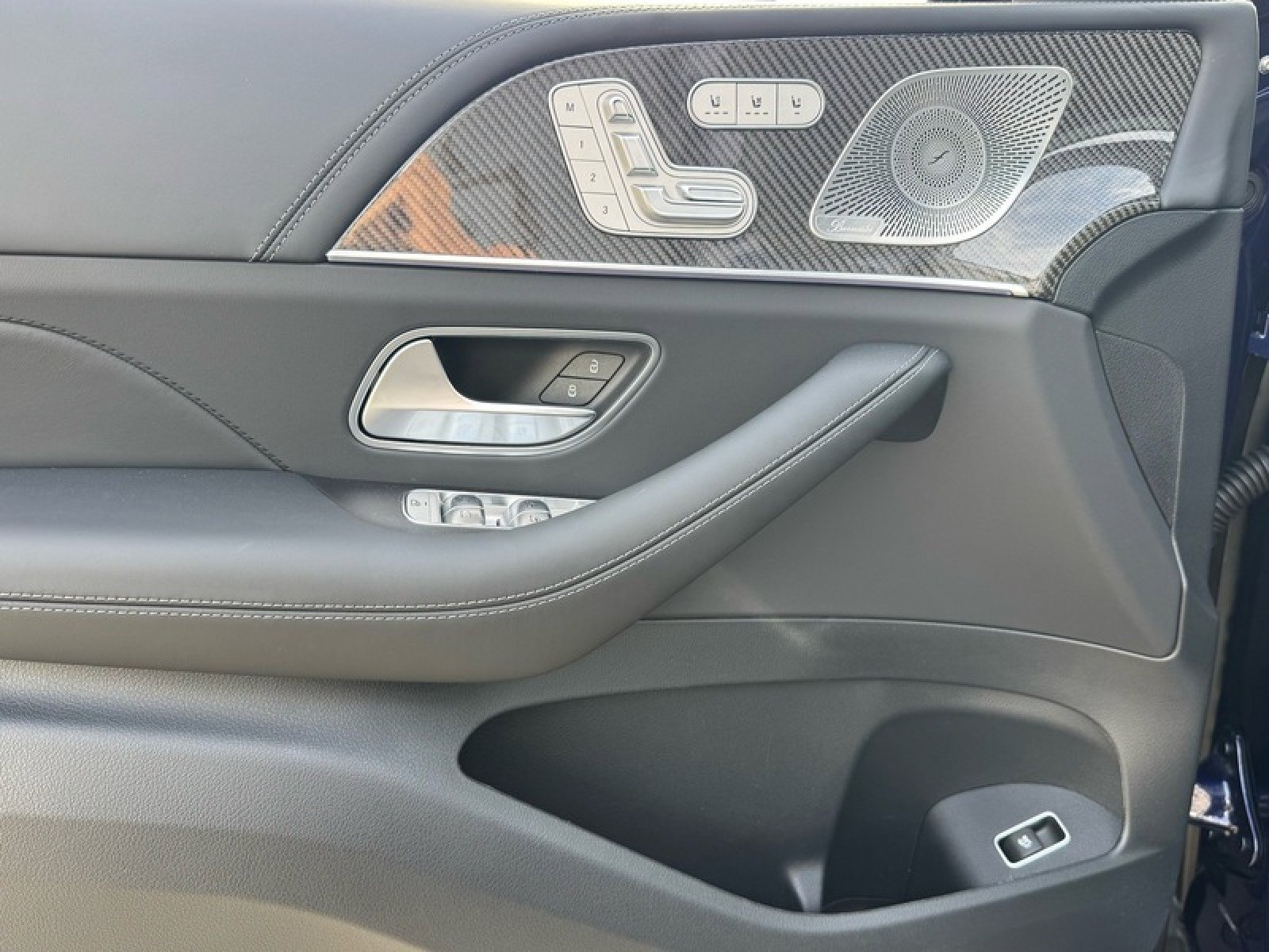 New 2026 Mercedes-Benz GLE 63 AMG S image 12