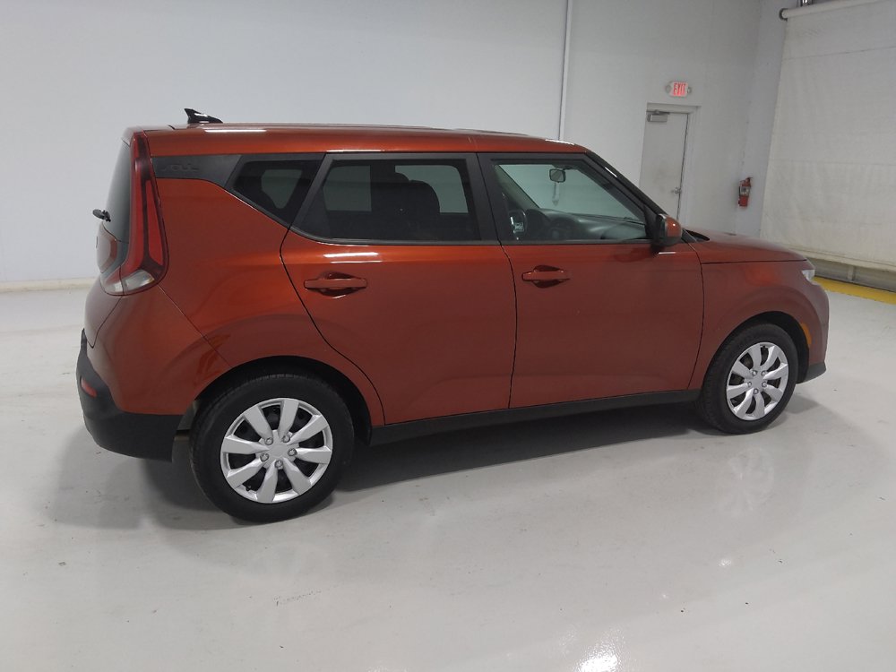 Used 2022 Kia Soul LX FWD image 10