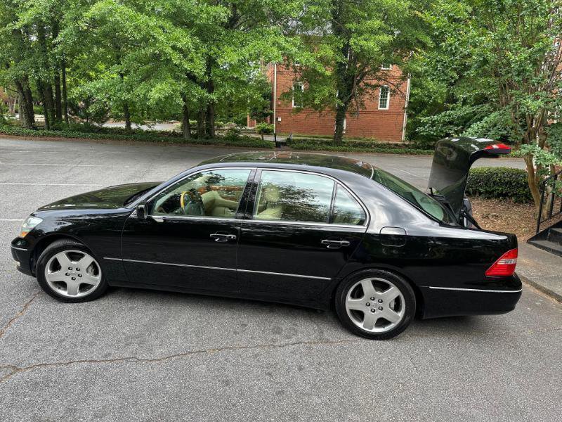 Used 2005 Lexus LS 430 RWD image 15