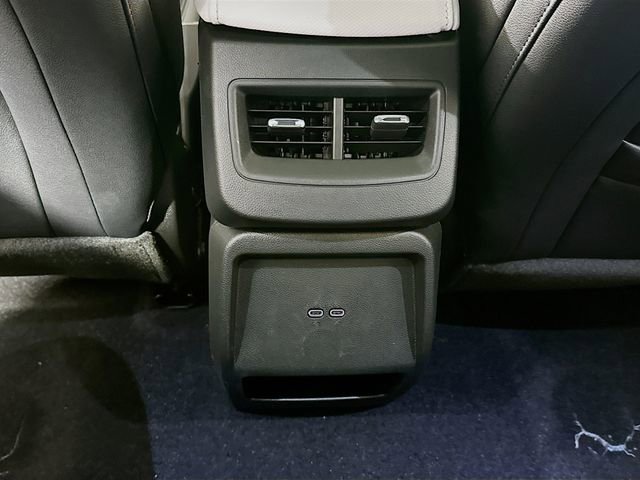 New 2026 Chevrolet Equinox EV LT image 27