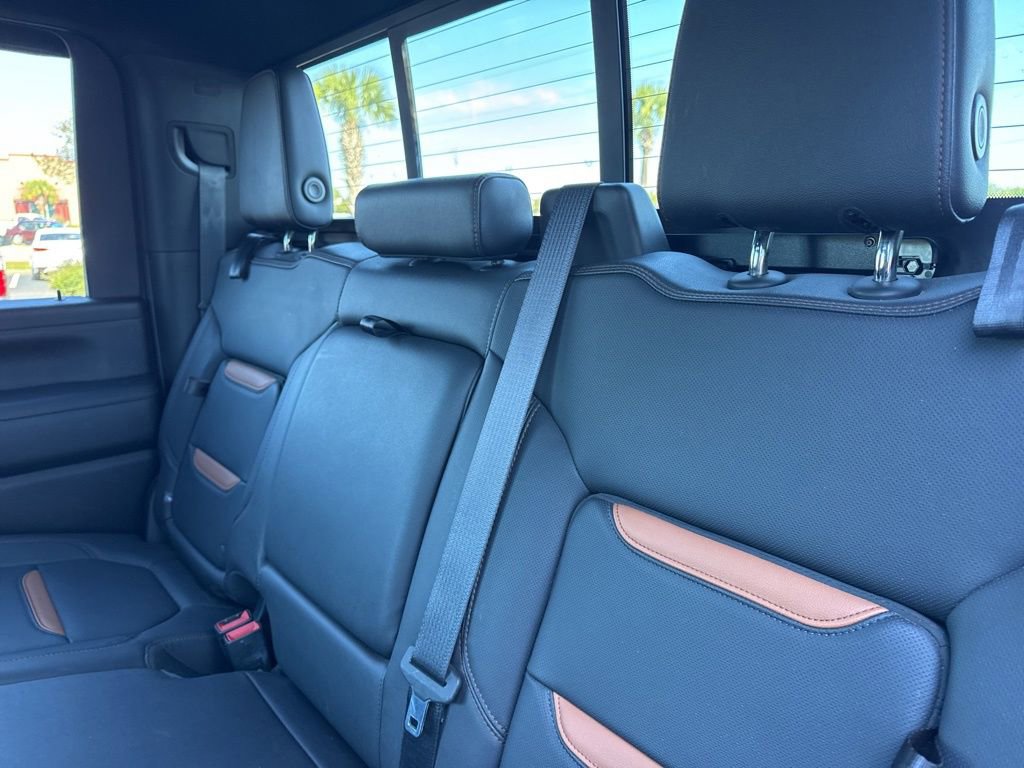 Used 2021 GMC Sierra 2500 AT4 w/ AT4 Premium Plus Package image 15