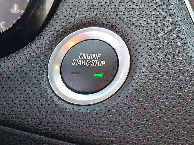 Used 2025 Cadillac XT5 Premium Luxury image 23