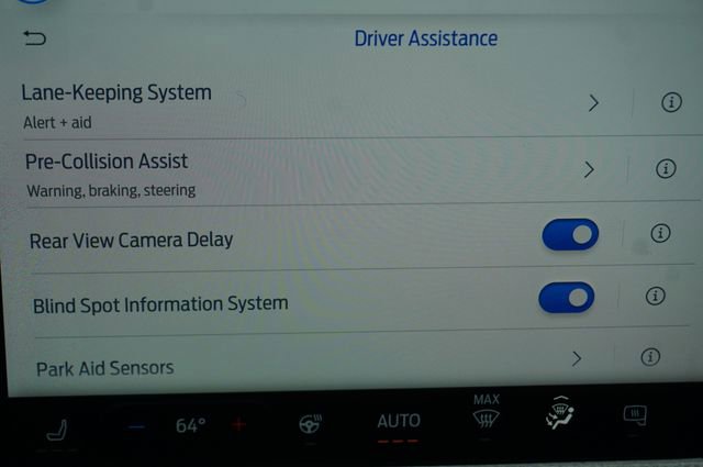 Certified 2025 Ford Maverick XLT w/ XLT Luxury Package AWD/4WD image 8