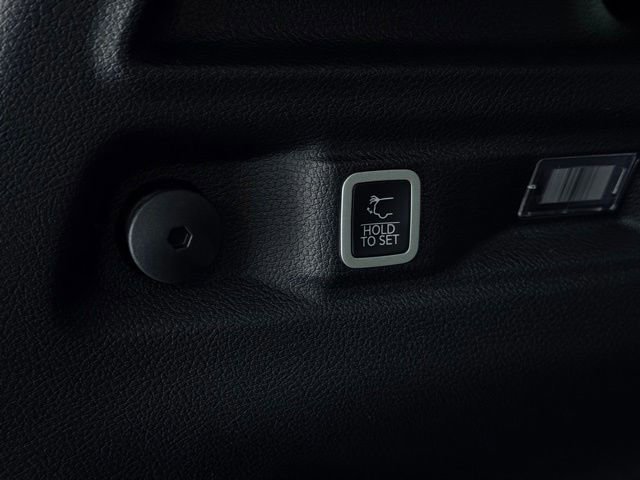 New 2026 Jeep Grand Cherokee L Limited AWD/4WD image 14