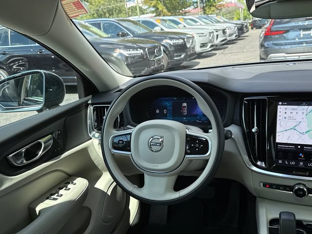 Certified 2025 Volvo V60 B5 Cross Country Plus AWD/4WD image 22