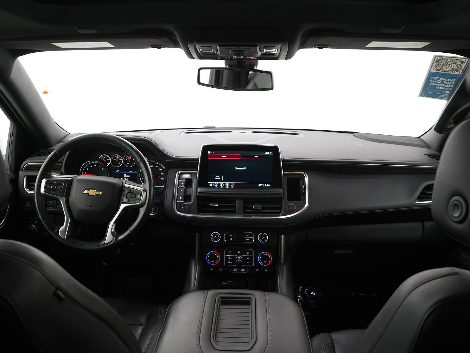 Used 2021 Chevrolet Suburban LT image 14