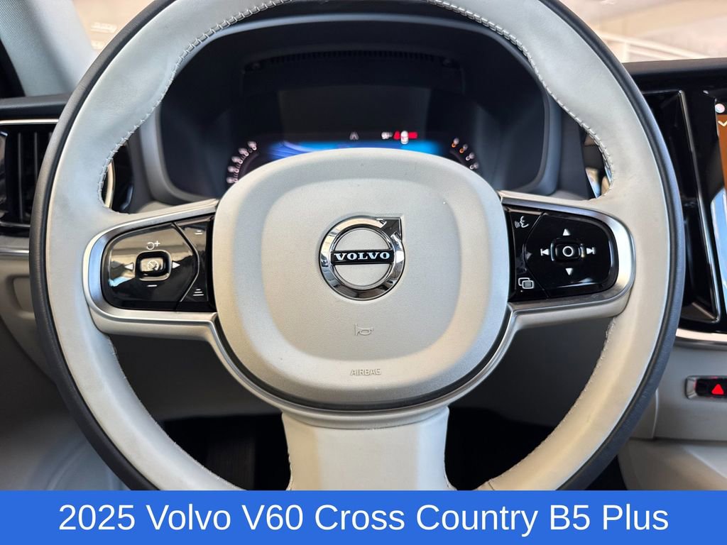 Certified 2025 Volvo V60 B5 Cross Country Plus image 23