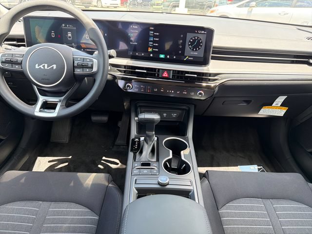 New 2026 Kia K5 LXS FWD image 9