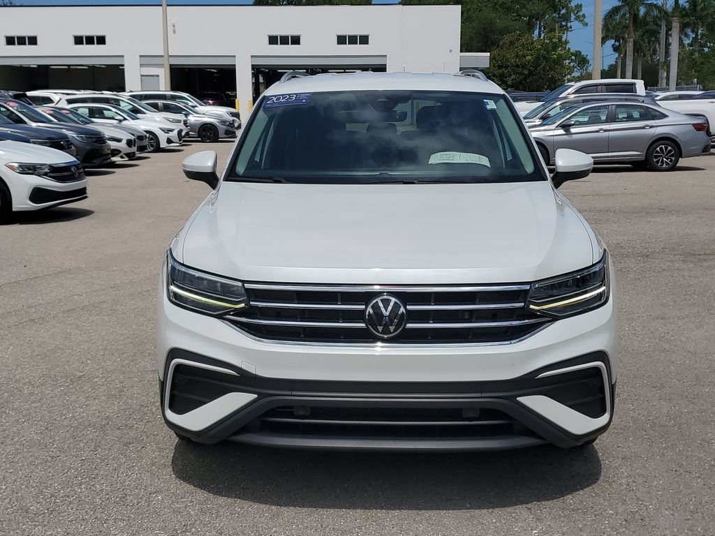 Certified 2023 Volkswagen Tiguan SE FWD image 10