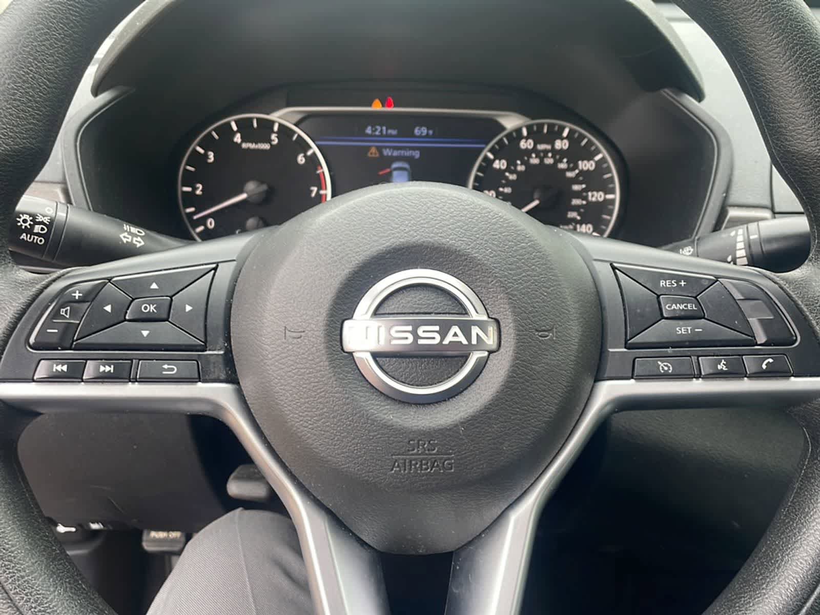 Used 2024 Nissan Altima 2.5 SV FWD image 15