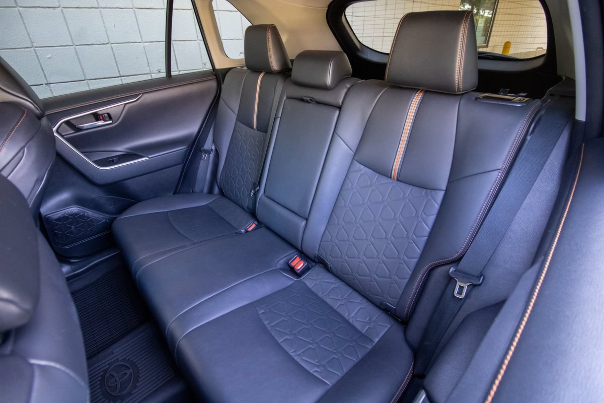 Used 2021 Toyota RAV4 Adventure AWD/4WD image 17