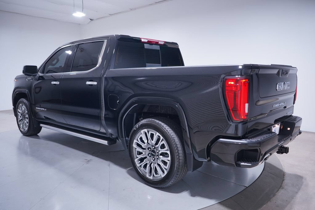 Used 2025 GMC Sierra 1500 Denali Ultimate AWD/4WD image 3