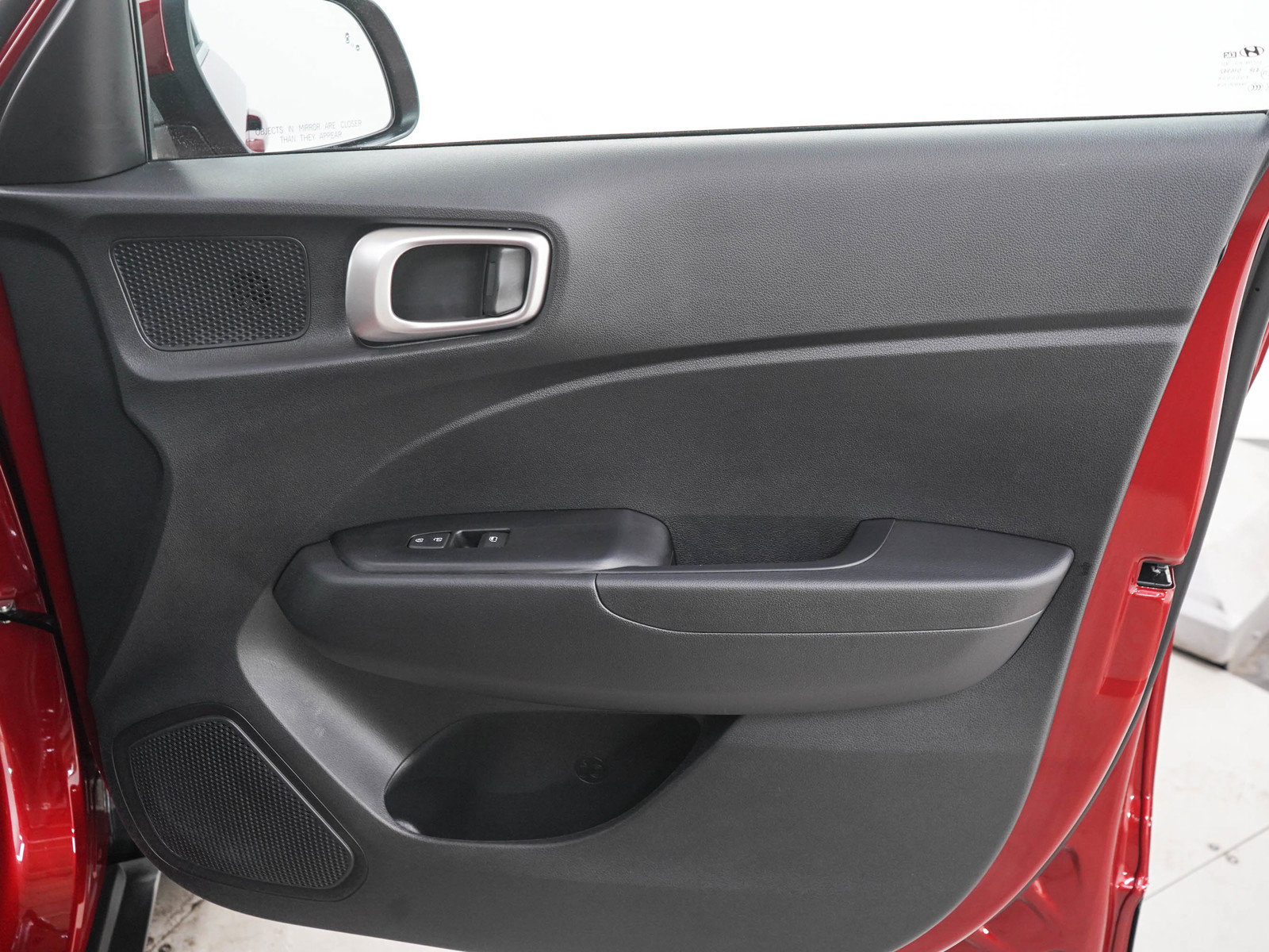Certified 2024 Hyundai Venue SEL FWD image 11
