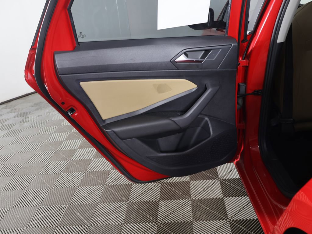 Used 2020 Volkswagen Jetta SE FWD image 24