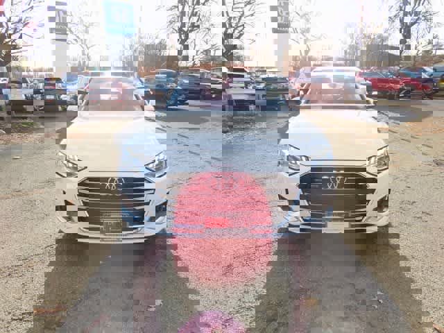 Used 2022 Audi A4 2.0T Premium Plus w/ Premium Plus Package image 6