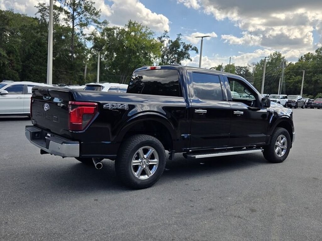 Used 2025 Ford F150 XLT w/ Equipment Group 301A Standard AWD/4WD image 14