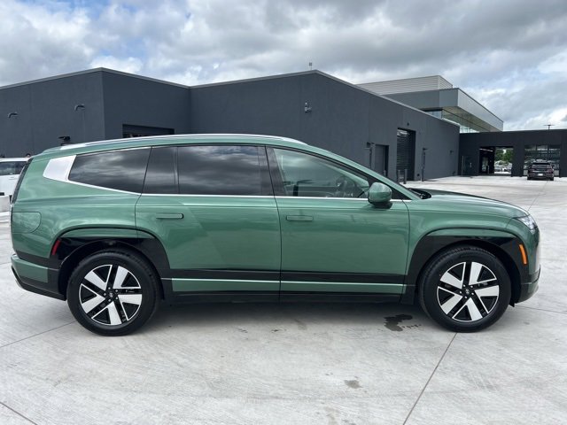 New 2026 Hyundai Ioniq 9 SEL image 4