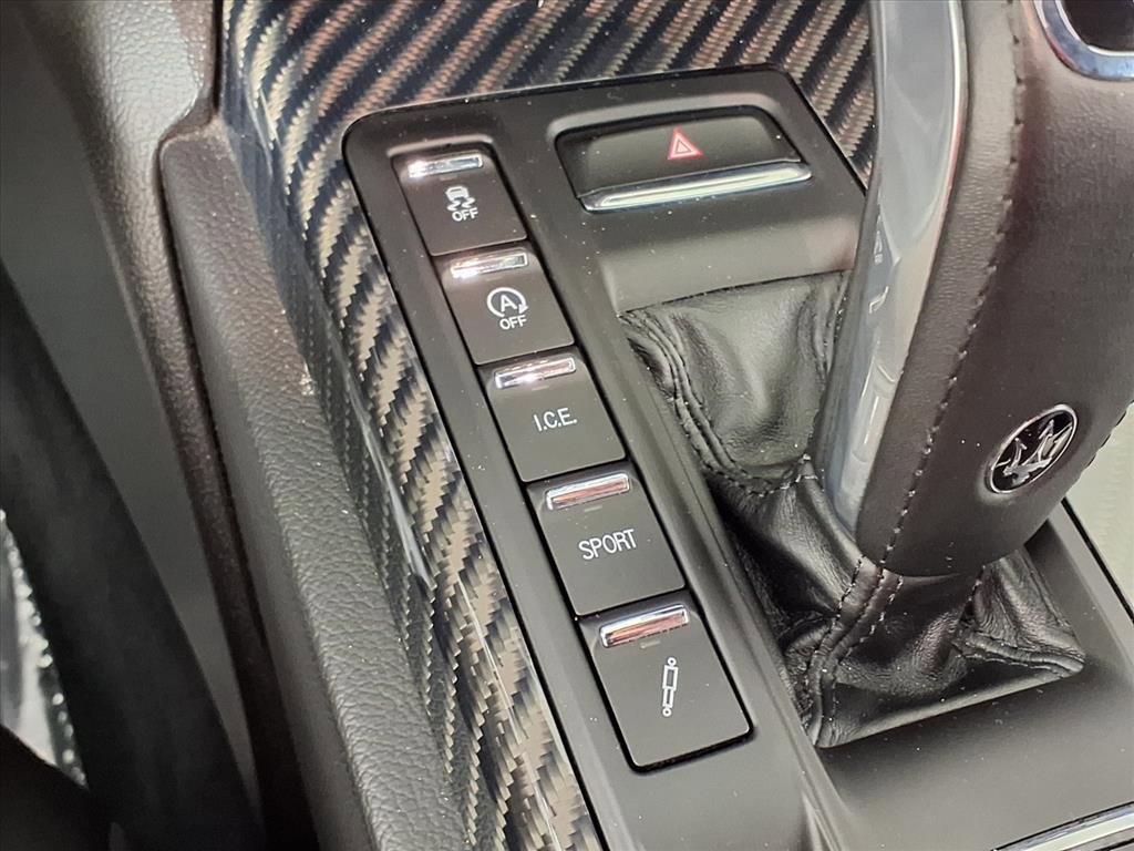 Used 2021 Maserati Quattroporte S GranSport image 25