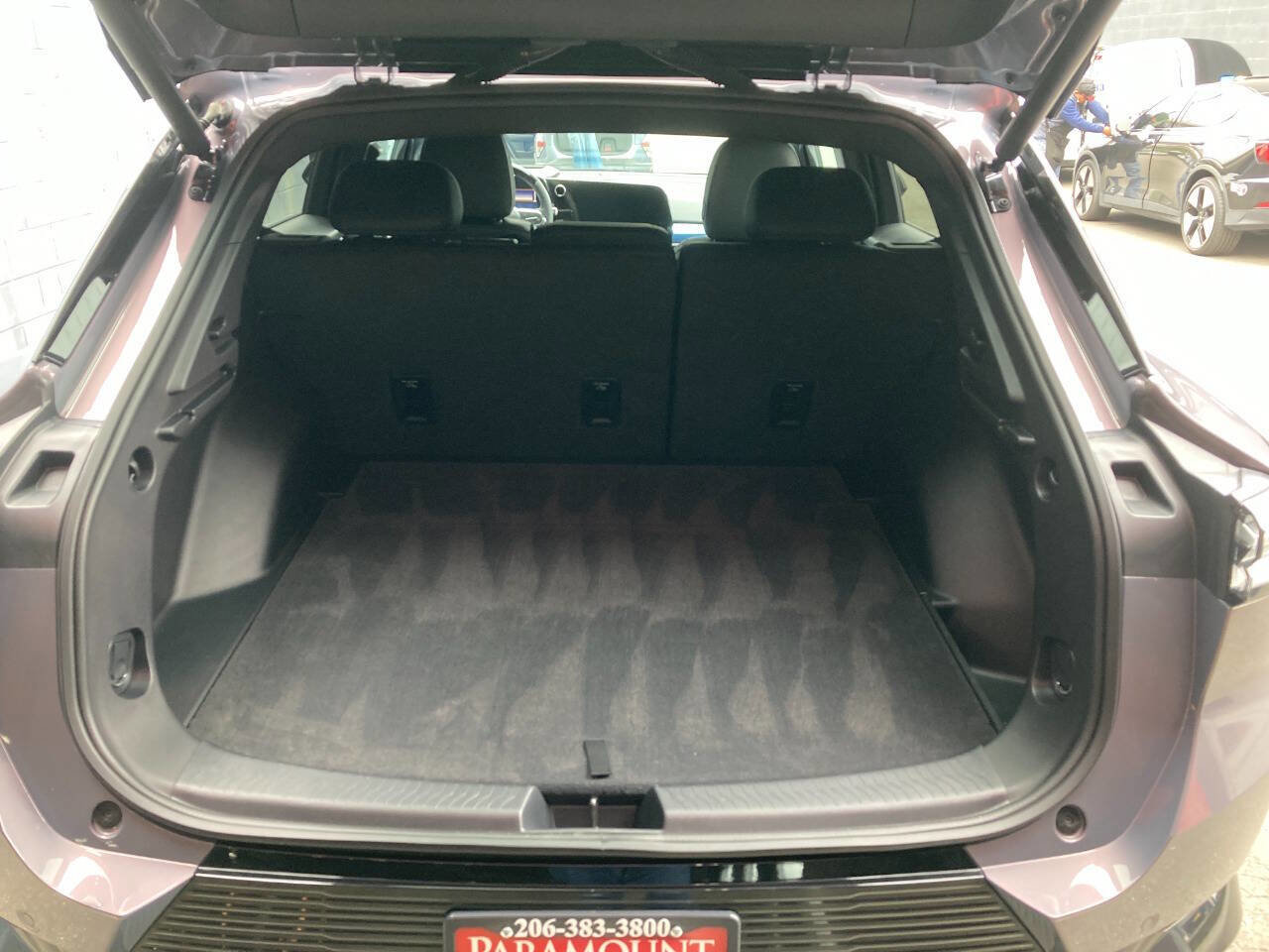 Used 2025 Chevrolet Equinox EV LT w/ Convenience Package II FWD image 19