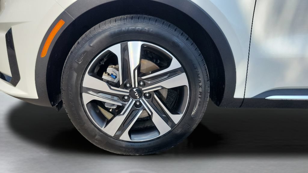 Used 2022 Kia Sorento SX w/ Panoramic Sunroof Package AWD/4WD image 25