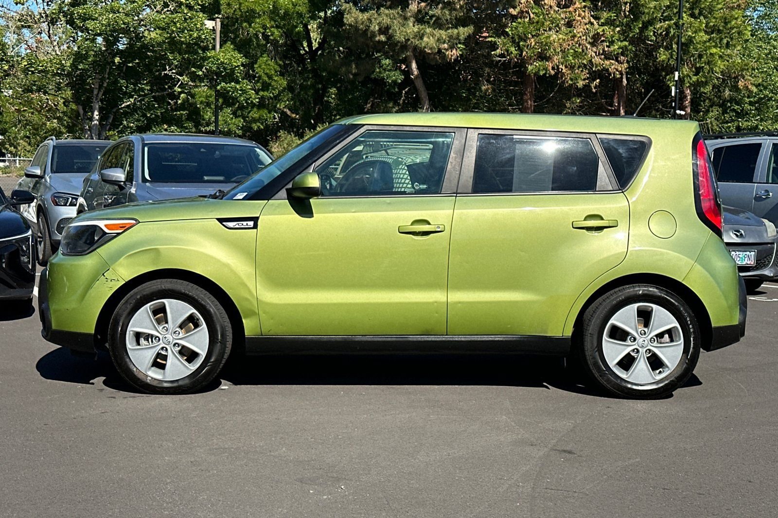 Used 2016 Kia Soul FWD image 7