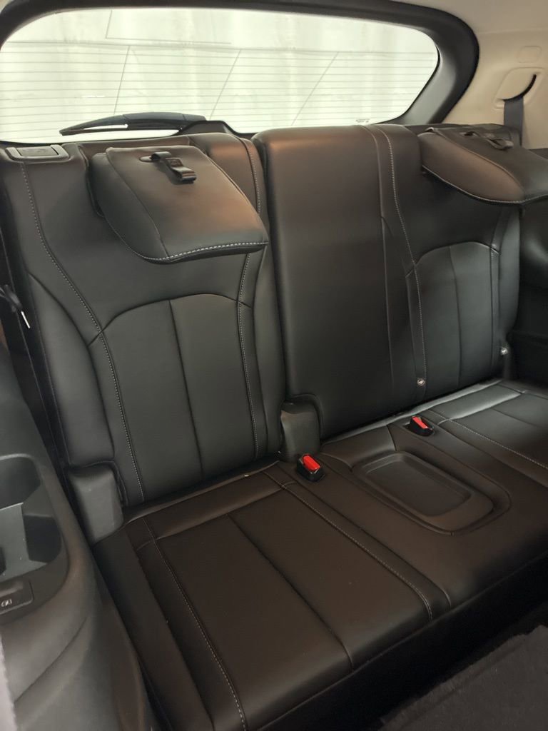 Used 2023 INFINITI QX60 Luxe w/ Cargo Package image 28