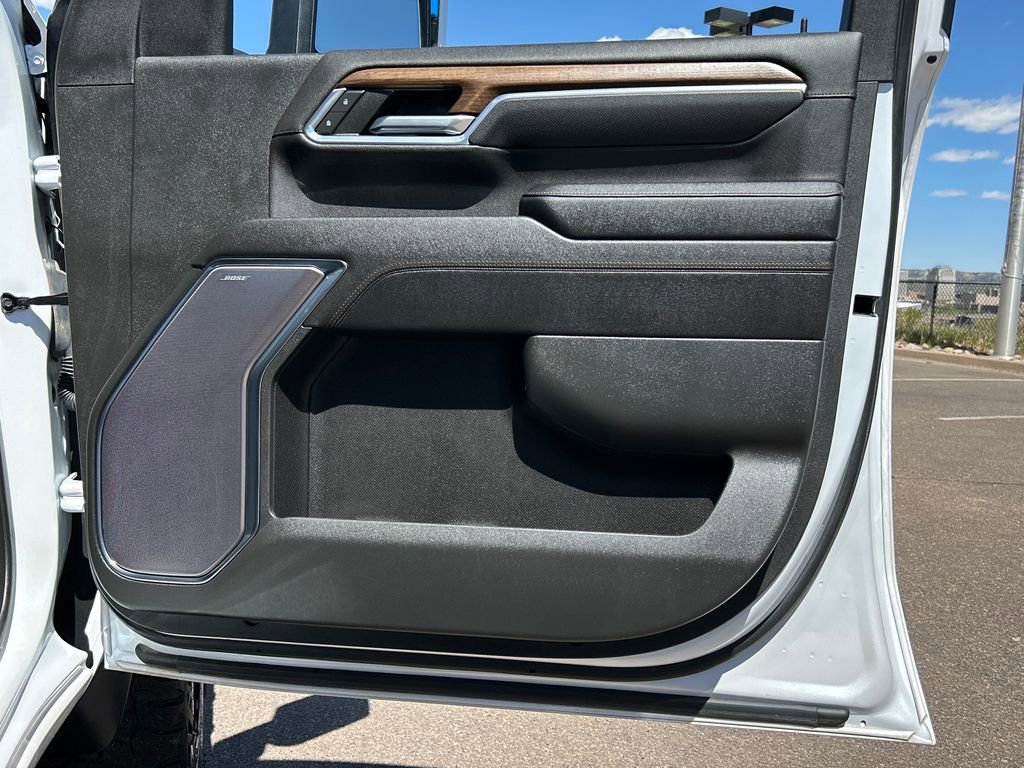 Used 2024 Chevrolet Silverado 3500 High Country w/ High Country Premium Package image 32