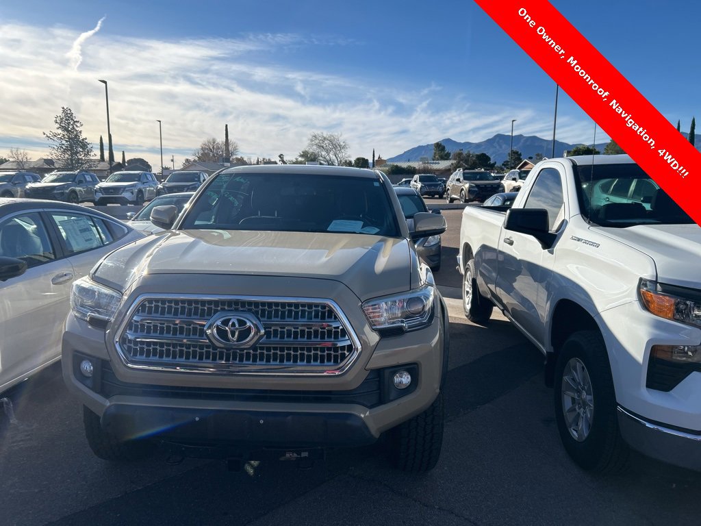 Used 2017 Toyota Tacoma TRD Off-Road image 1
