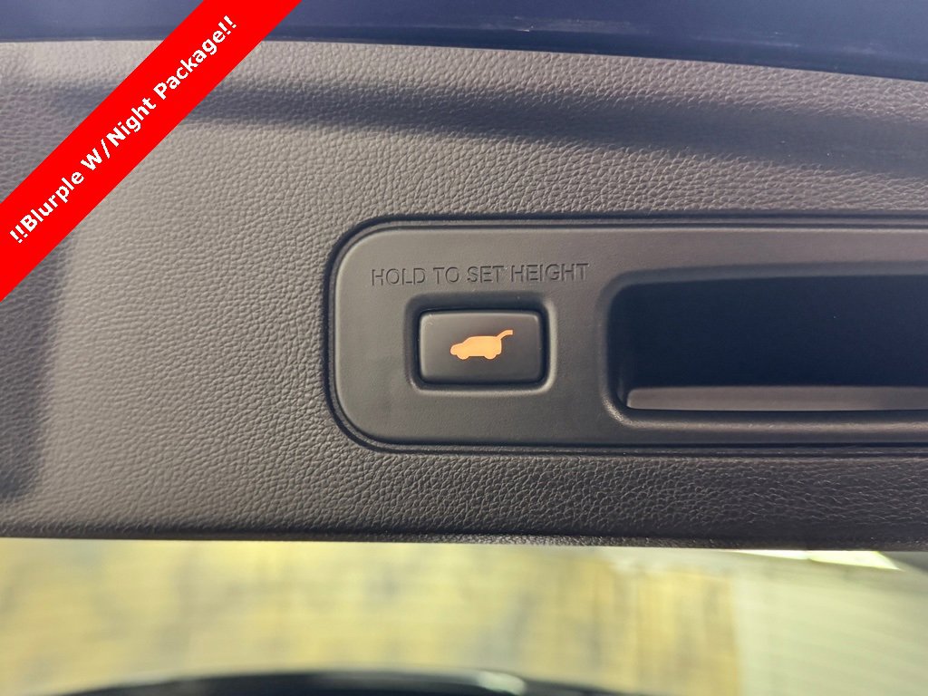 Used 2023 Acura MDX SH-AWD image 36