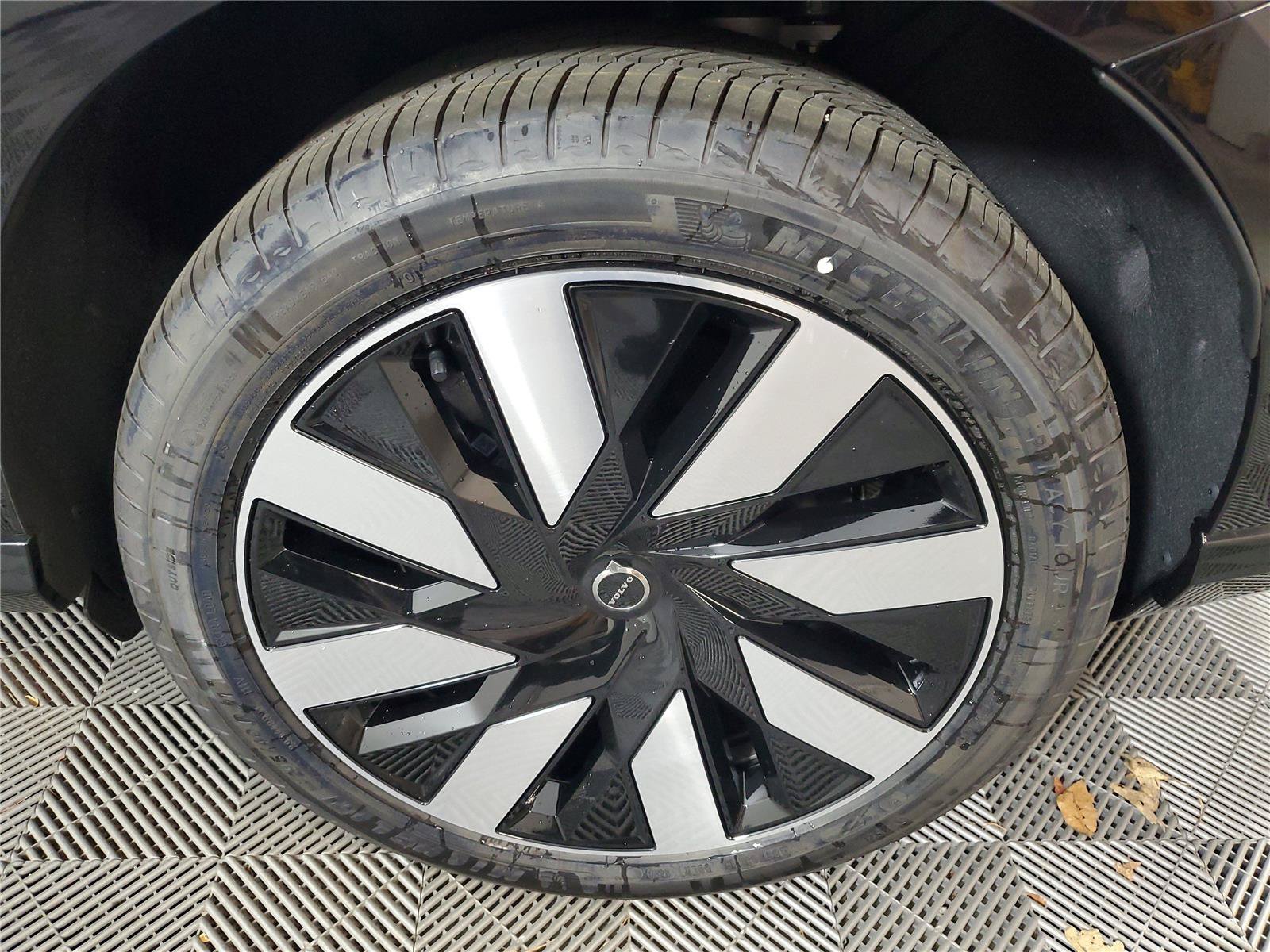 New 2026 Volvo EX90 Ultra AWD/4WD image 10