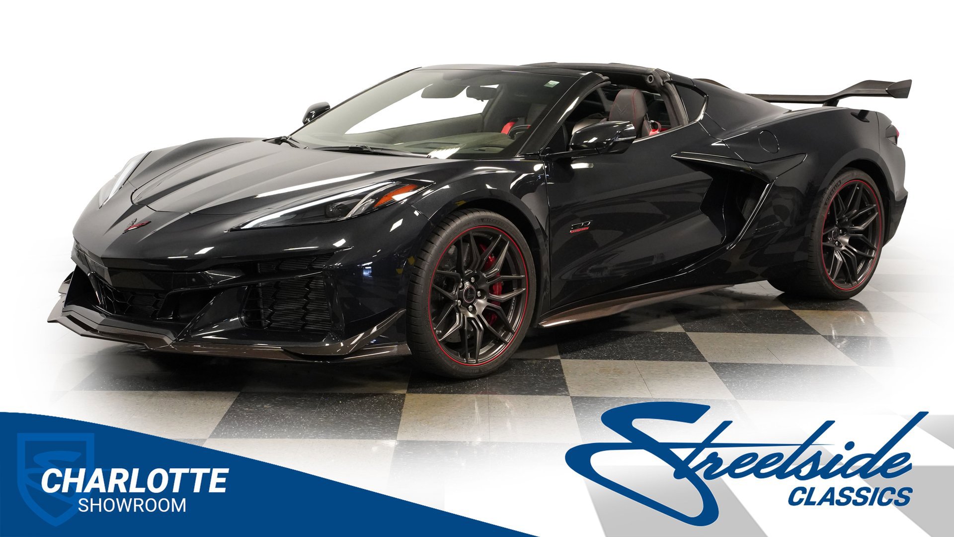 Used 2023 Chevrolet Corvette Z06 image 1