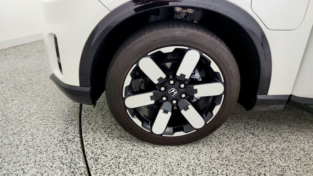 Used 2024 Honda Prologue Elite image 9