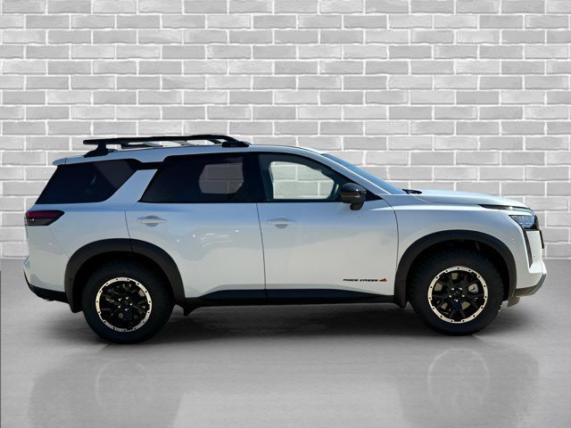 New 2026 Nissan Pathfinder Rock Creek w/ Rock Creek Premium Package AWD/4WD image 7