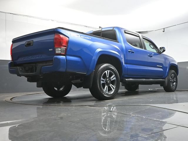 Used 2016 Toyota Tacoma TRD Sport w/ Premium & Technology Package RWD image 37