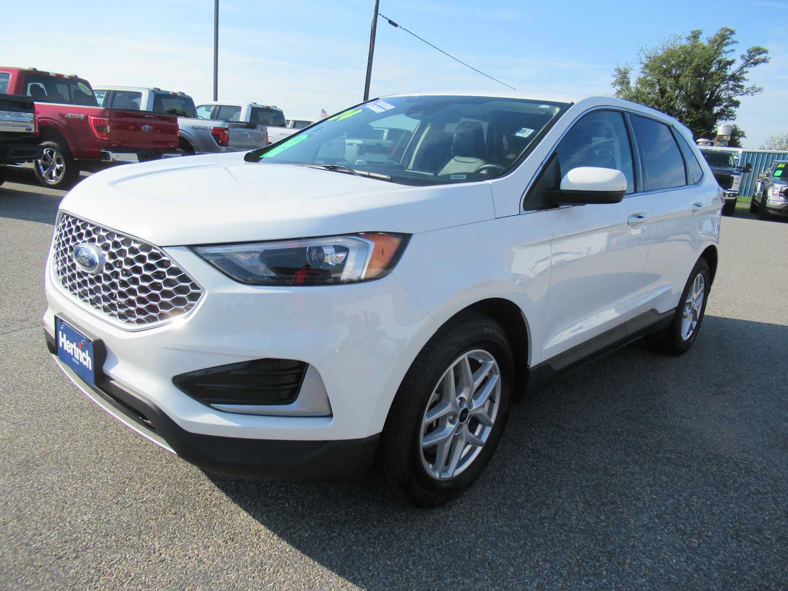 Used 2024 Ford Edge SEL AWD/4WD image 1
