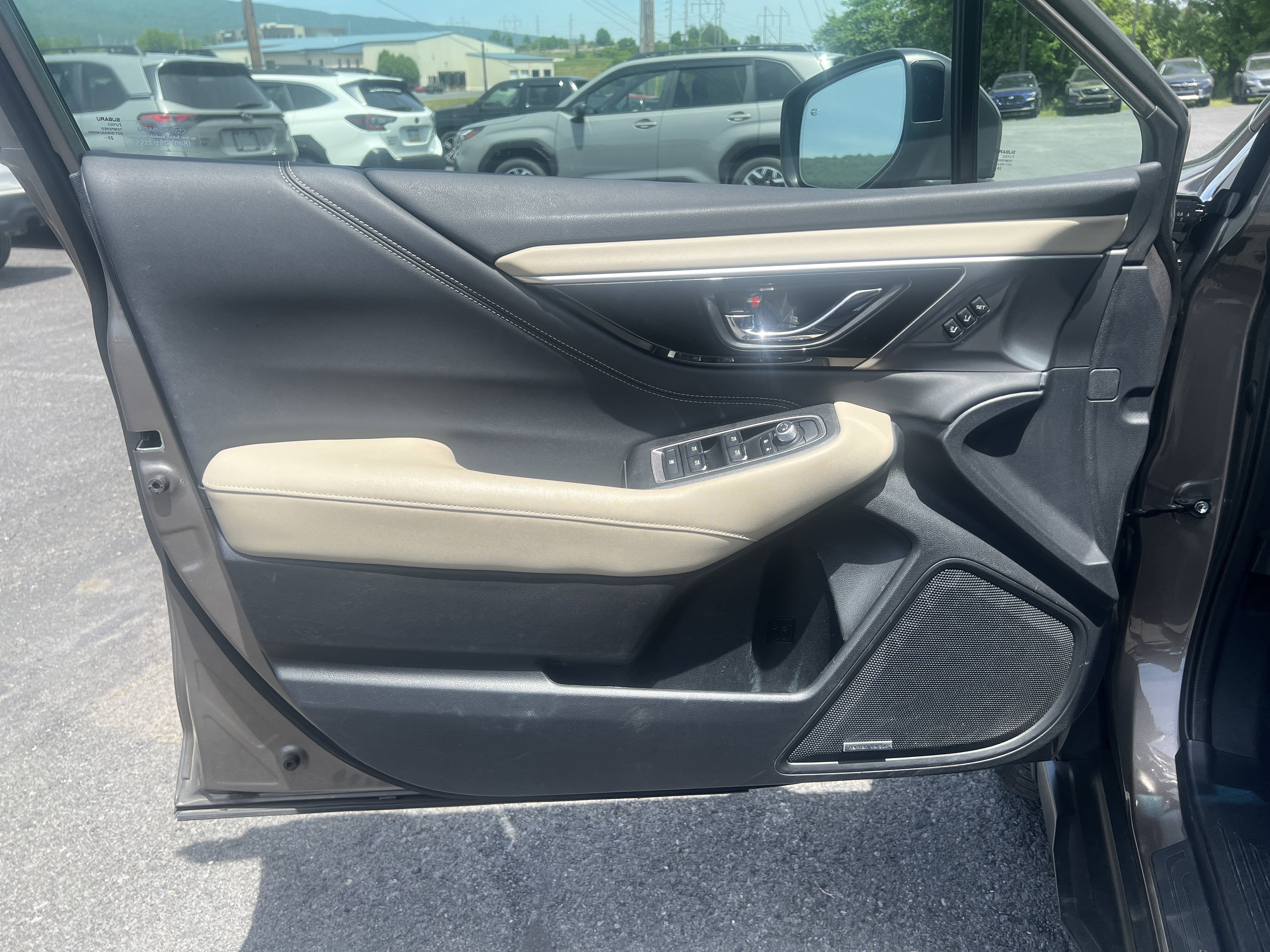 Used 2021 Subaru Outback Limited w/ Popular Package #2 AWD/4WD image 15
