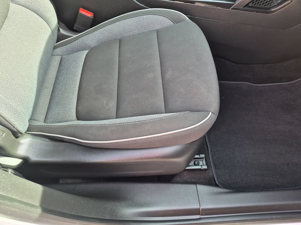 Used 2022 Chevrolet TrailBlazer LT w/ Convenience Package AWD/4WD image 28