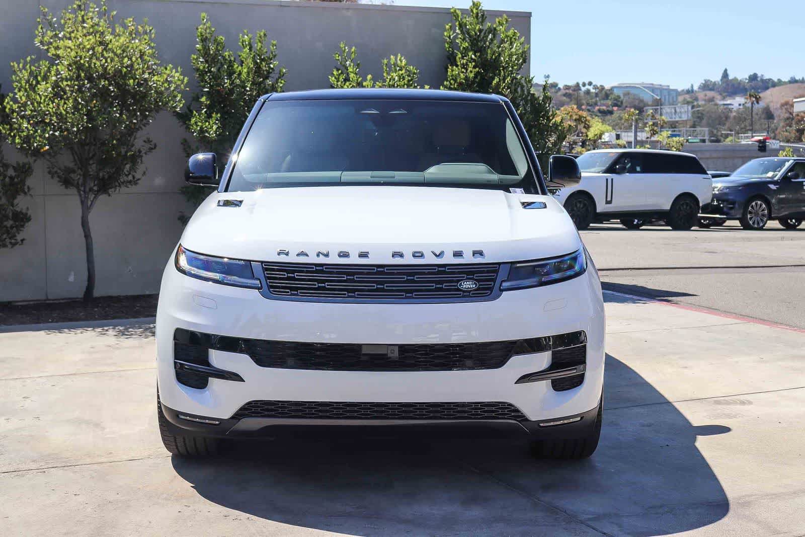 New 2026 Land Rover Range Rover Sport SE AWD/4WD image 2