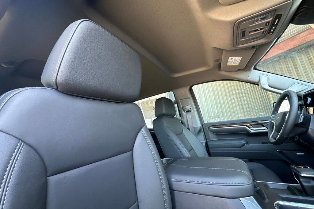 New 2026 Chevrolet Silverado 1500 LT Trail Boss w/ LT Trail Boss Premium Package image 17